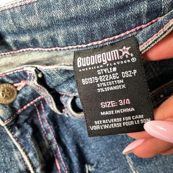 Vintage Bubblegum Distressed Low Rise Flare Jeans - Picture 3 of 8